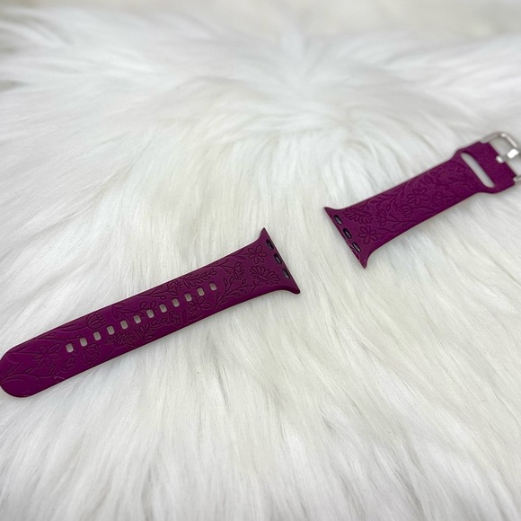New Floral Design Apple Watch Bands  38mm 40mm 41mm in Violet style 2 - Picture 3 of 4